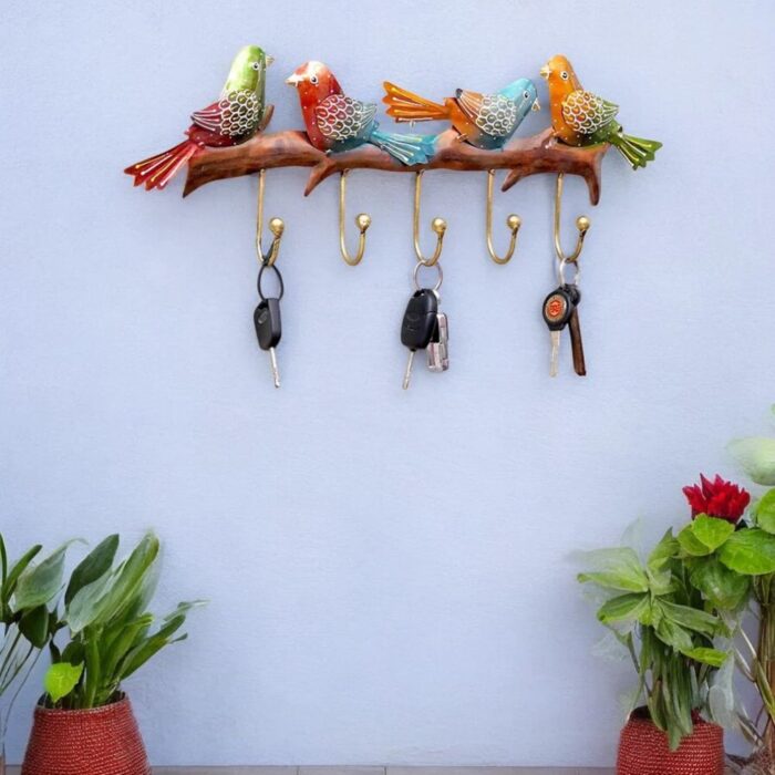 Multicolour Metal Handpainted Bird Key Holder - Image 1